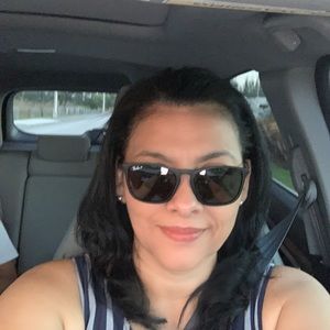 Meet your Posher, Gilda